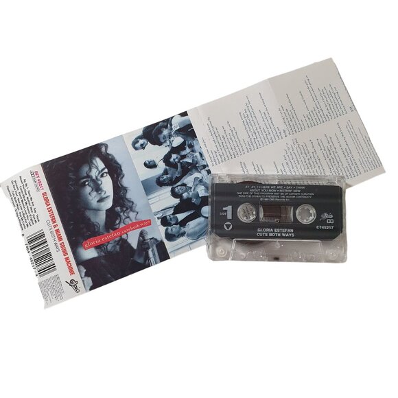 Gloria Estefan Cuts Both Ways Cassette Tape 1989 Vintage Recording Miami Sound - Picture 2 of 4